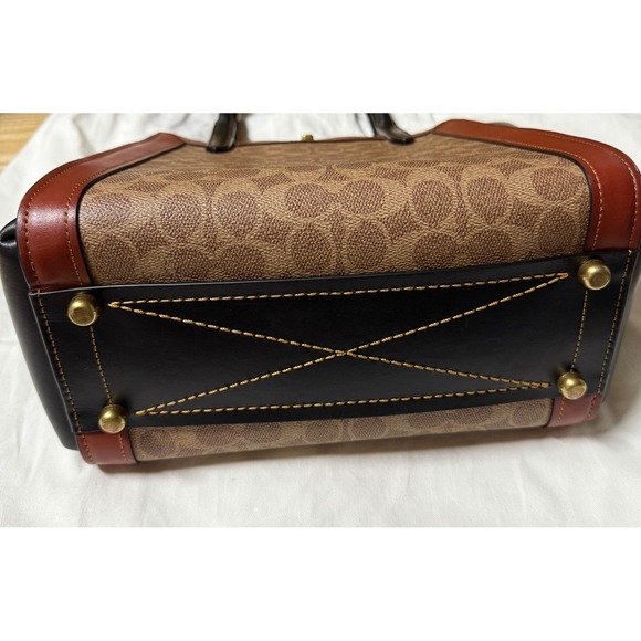 Coach 1941 Troupe Tote Signature Logo Red and Black Leather with matching wallet - Picture 6 of 10